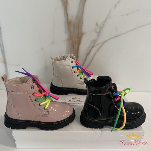 Buty dla dziewczynki zimowe z sznurówkami
